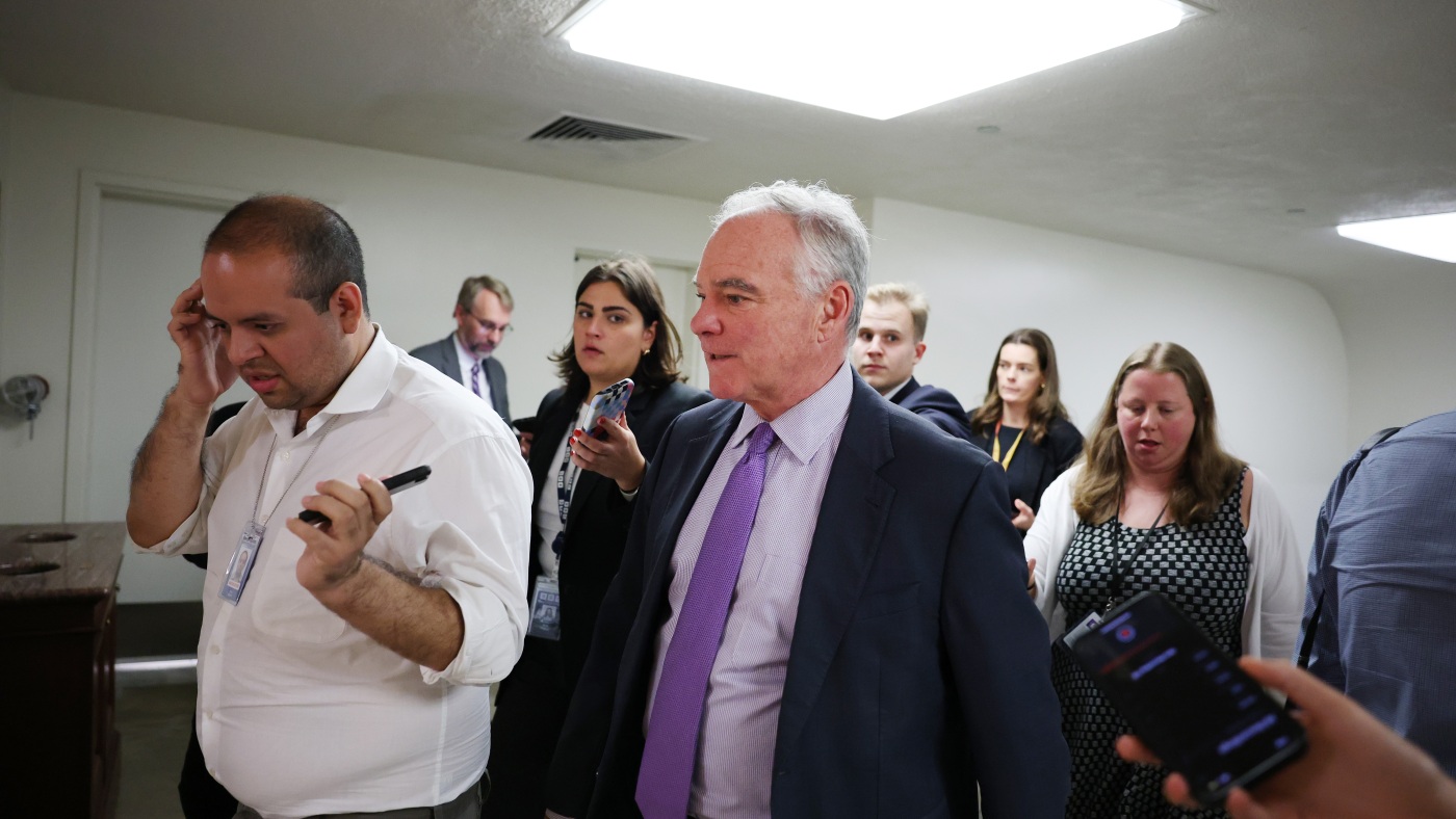 Featured image for Senate Moves Closer to Ending Government Shutdown