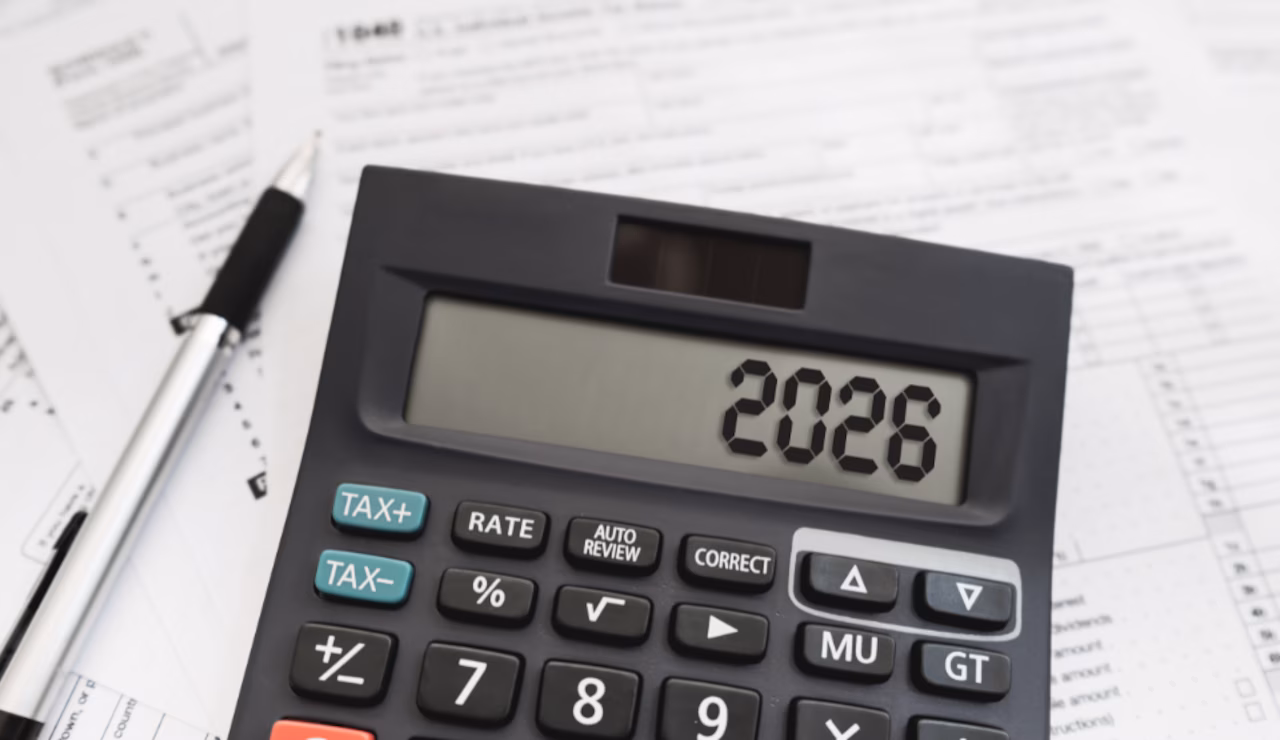 Featured image for Maximize Your Holiday Donations to Save Up to $2,000 on Taxes