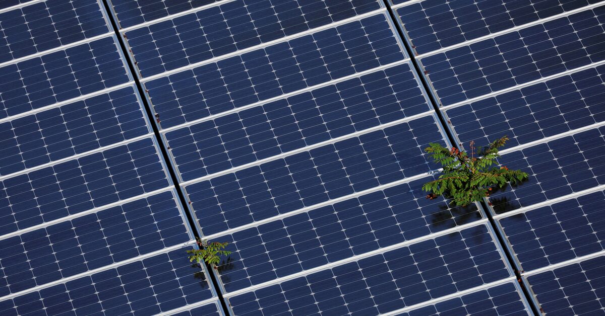 US House repeals Biden's solar tariff waiver.