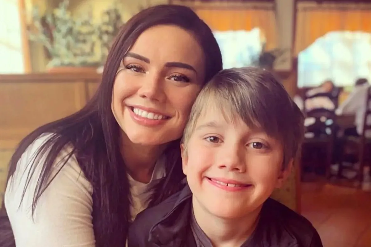 Featured image for Whitney Purvis's Son Weston Dies at 16