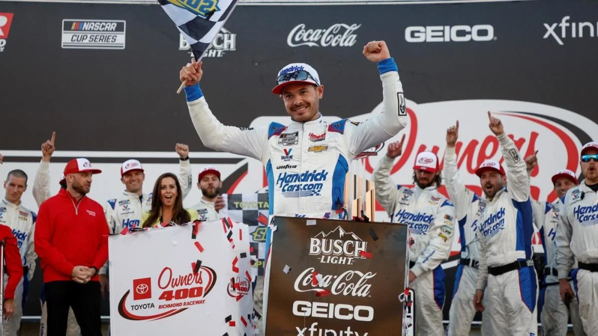 Featured image for Kyle Larson Secures First Win of 2023 at Richmond Raceway.