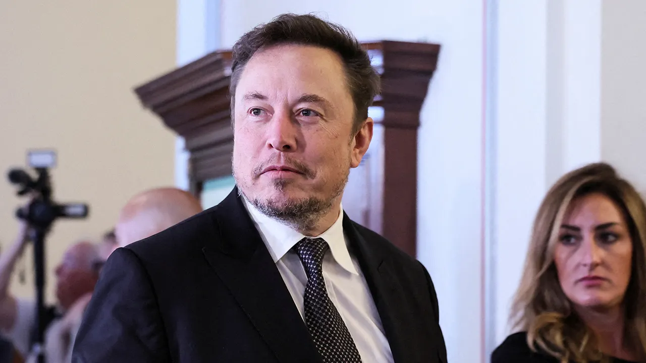 Featured image for Elon Musk Faces Securities Fraud Lawsuit Over Twitter Activity