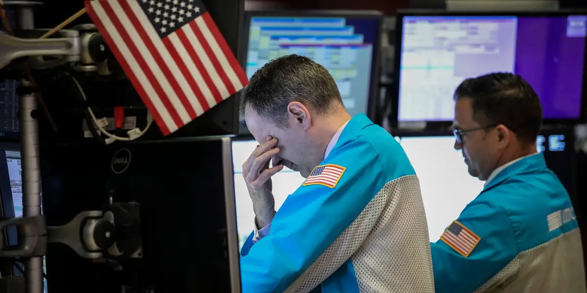 Featured image for US regional banks suffer as banking turmoil fears persist.