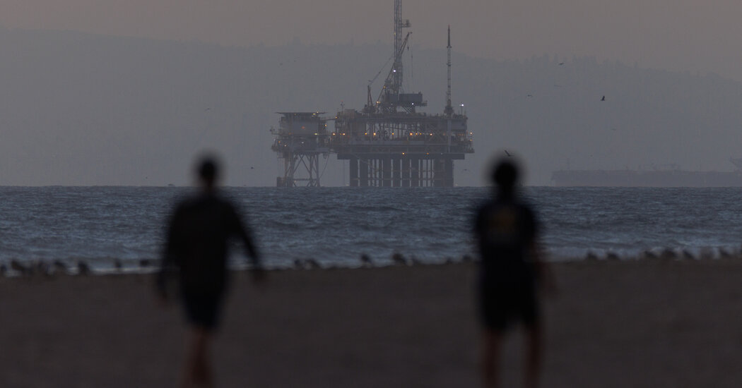 Featured image for Trump Proposes Offshore Oil Drilling Expansion Along U.S. Coasts