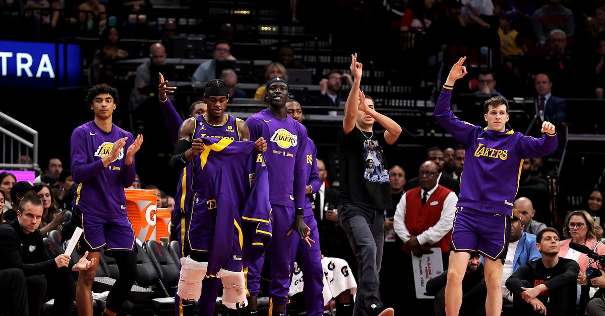 Featured image for Injuries Plague Jazz and Lakers in Playoff Push