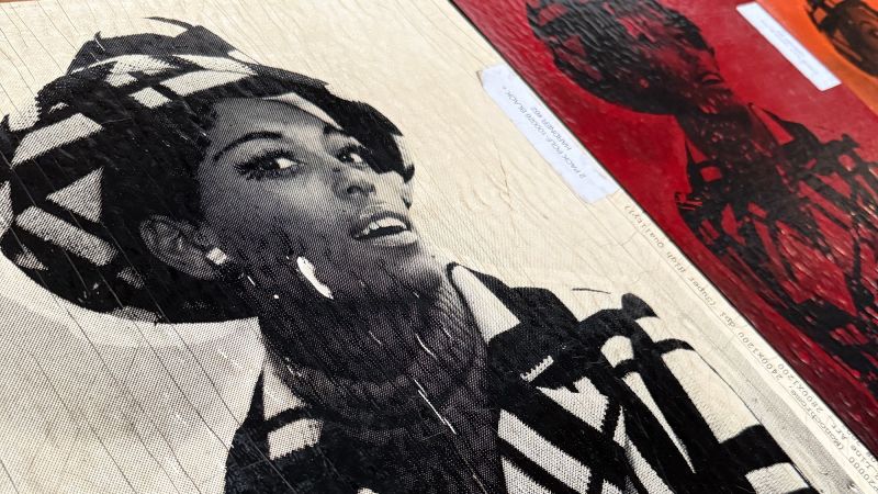 Featured image for Theaster Gates to Create Monumental Ode to Black Beauty at Obama Center