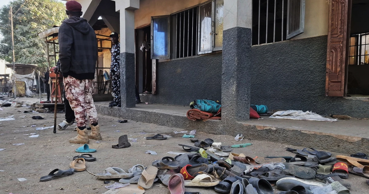 Featured image for Nigeria Mosque Blast Kills 5, Injures 30+ in Suspected Suicide Attack