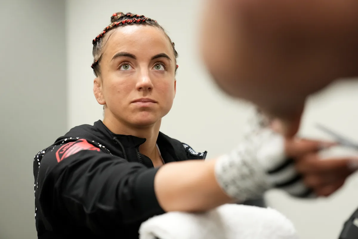 Featured image for UFC Vegas 107 Main Event Canceled Due to Maycee Barber's Medical Emergency