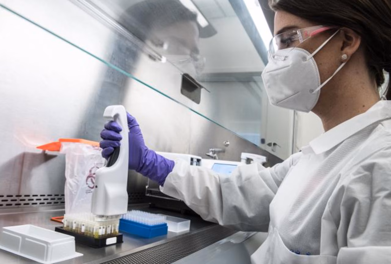 Featured image for Experts warn about the spread and severity of the new COVID NB 1.8.1. variant