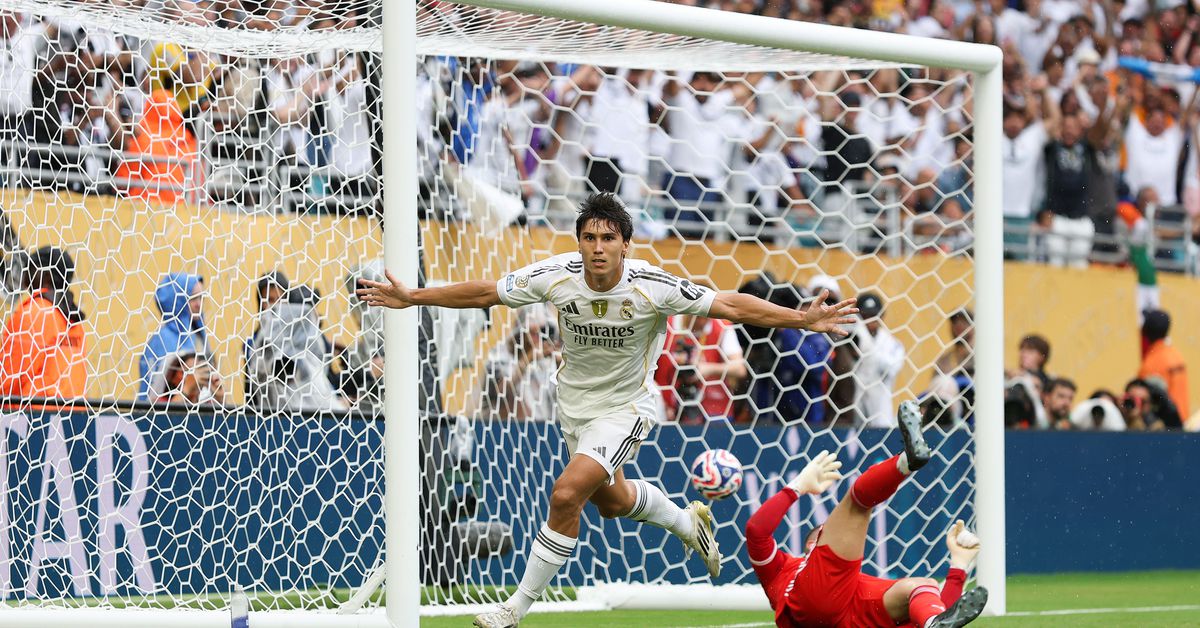 Featured image for Real Madrid Clinches 1-0 Victory Over Juventus in Club World Cup