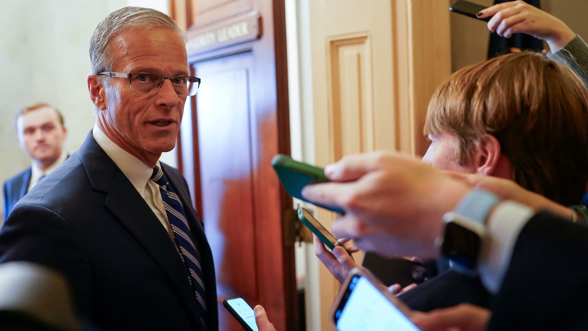 Featured image for Senate Negotiations Continue Amidst Shutdown Standoff