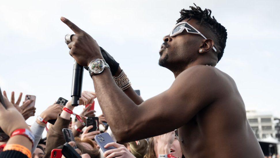 Featured image for Antonio Brown's Albany Empire in Turmoil.