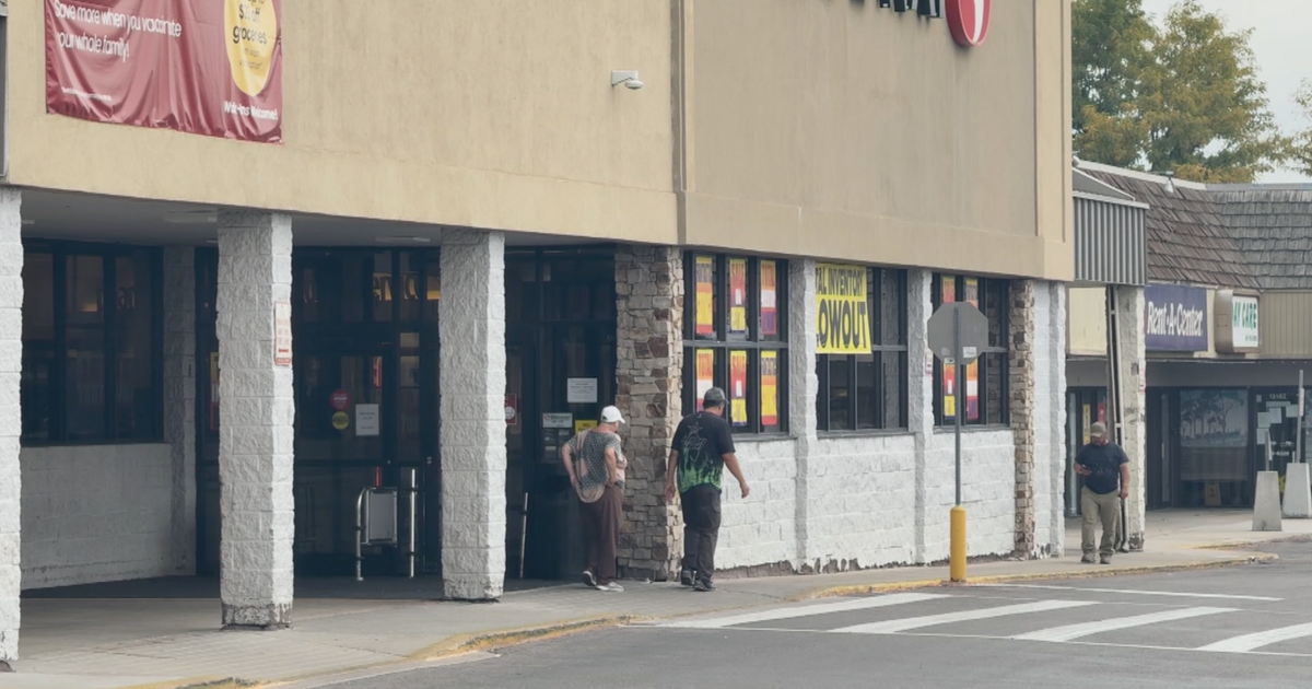 Featured image for Aurora Neighborhood Turns into Pharmacy Desert After 35 Years