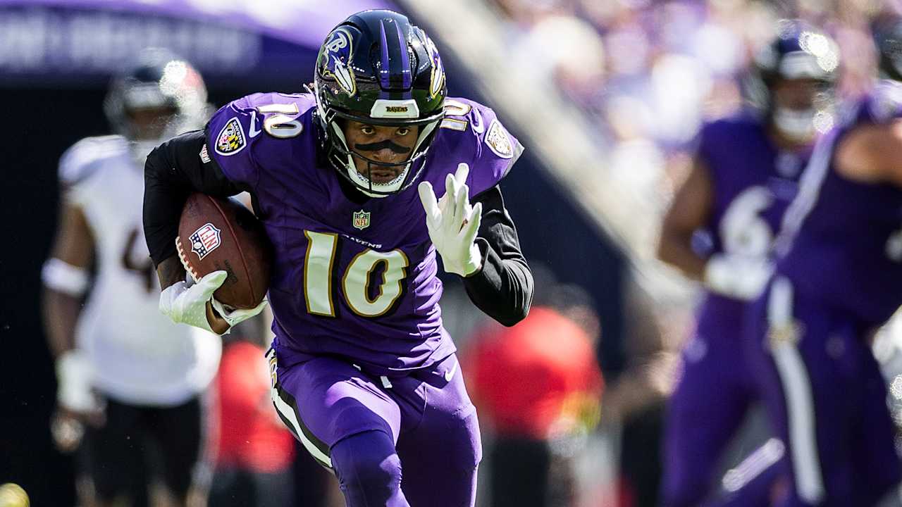 Featured image for DeAndre Hopkins to Play Another Year