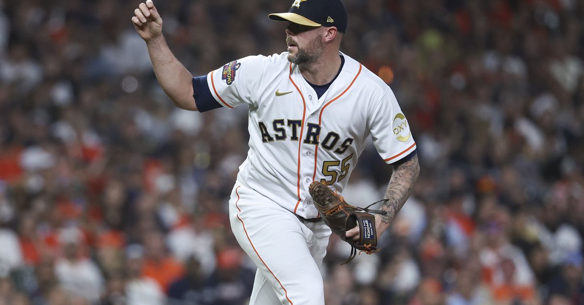 Astros suffer bullpen meltdown, lose to White Sox on Opening Day.