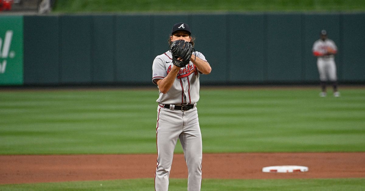 Featured image for "Dylan Dodd's Return Boosts Braves' Sweep Hopes Against Marlins"