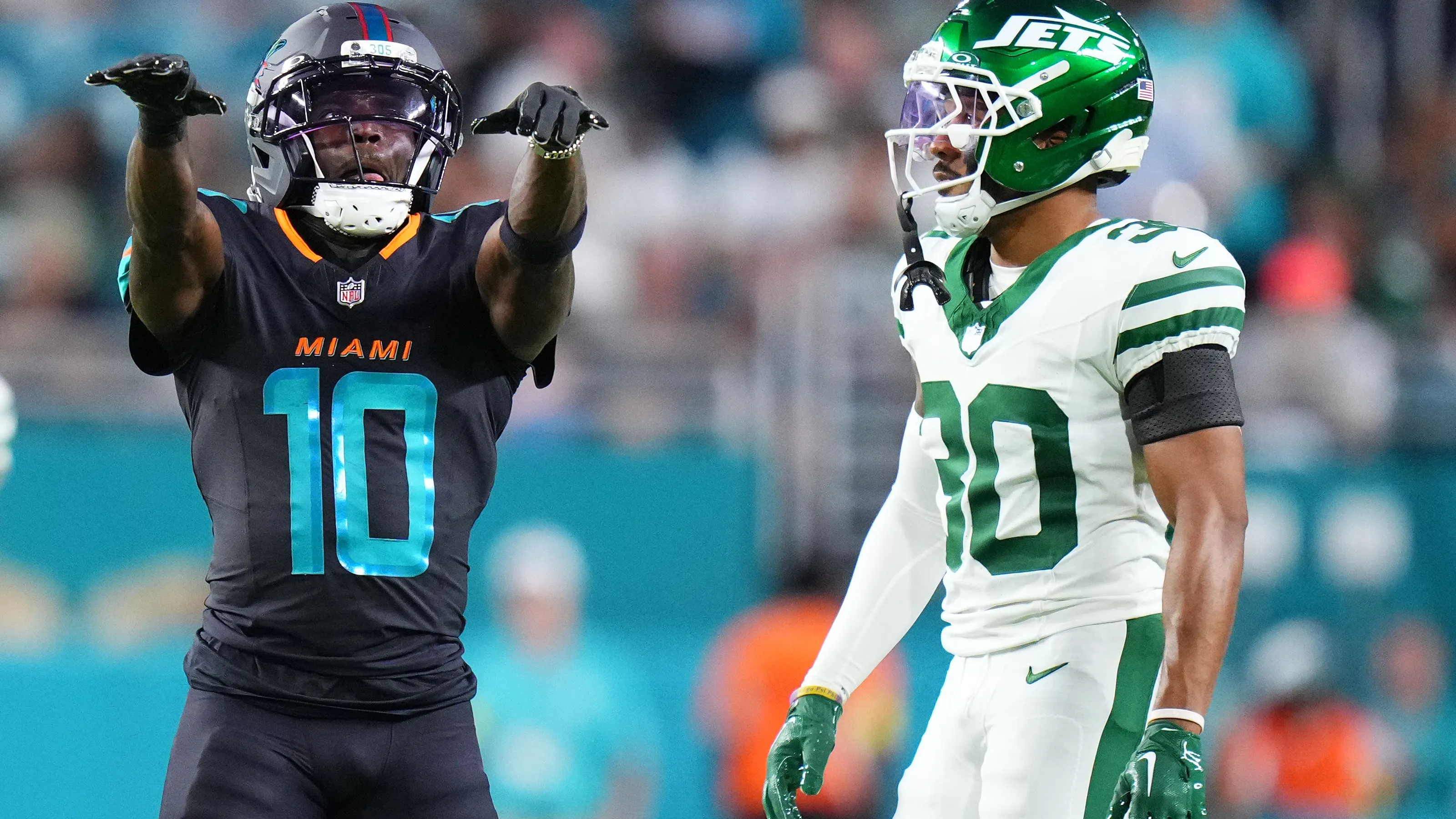Featured image for Jets vs. Dolphins Monday Night Game Photos in Miami