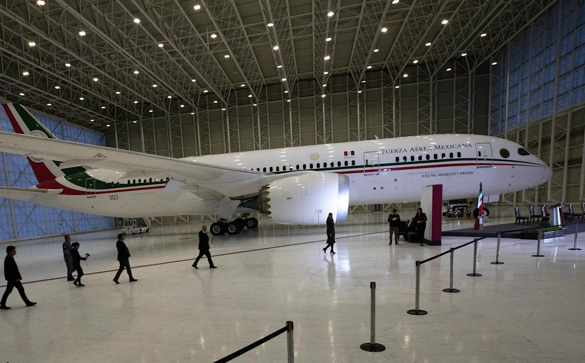 Mexico Sells Unwanted Presidential Jet to Tajikistan.