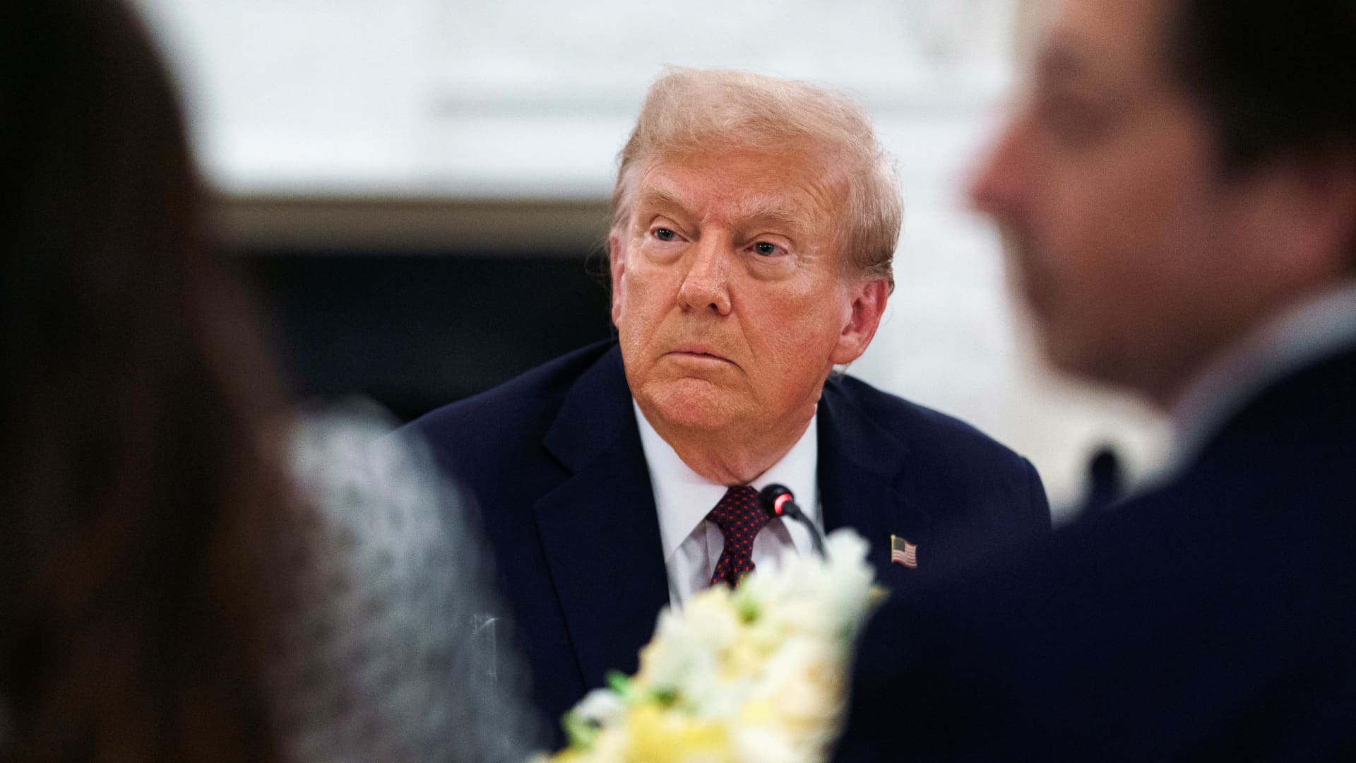 Featured image for Trump Condemns EU Tech Fines and Threatens Trade Action