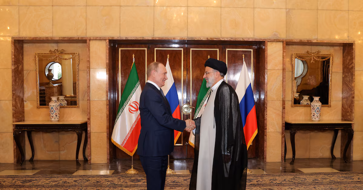 Featured image for Russia and Iran strengthen defense ties with drone cooperation amid Ukraine conflict.