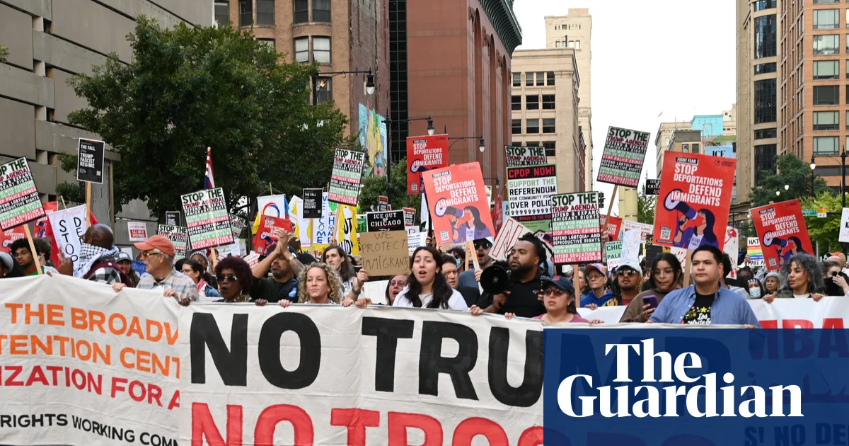 Featured image for Chicago's Mexican Celebrations Cancelled Amid Trump and ICE Tensions