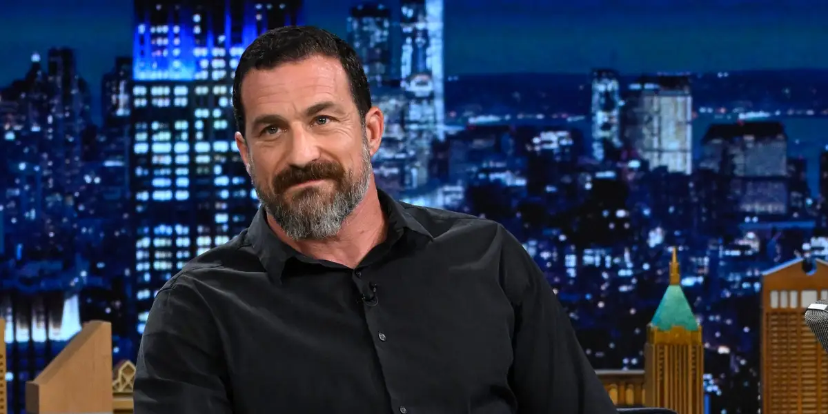 Featured image for Neuroscientist Andrew Huberman's Morning Habit for a Productive Day