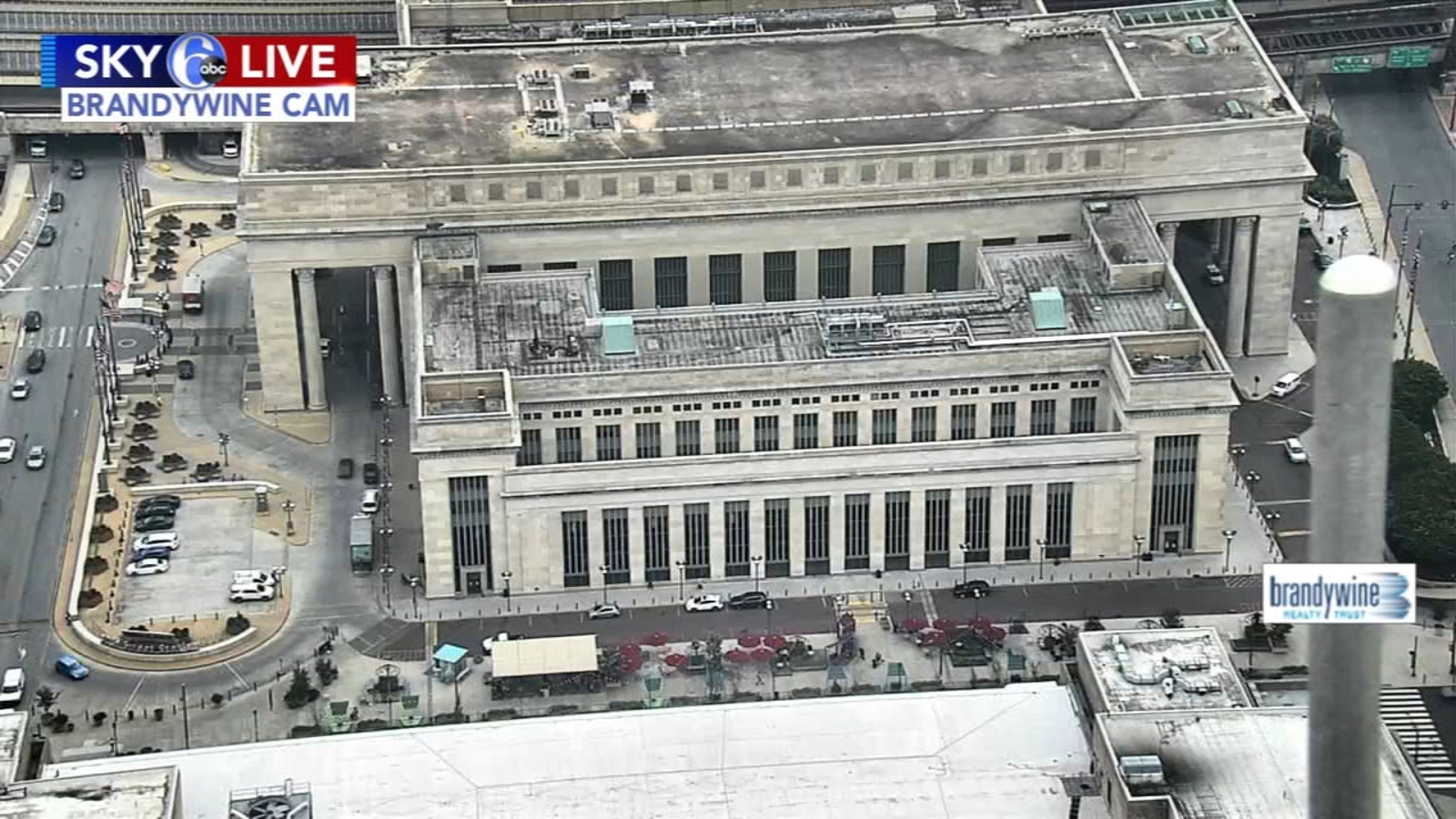 Featured image for "Overhead Wire Issues Cause NJ Transit Service Suspension and Delays on Northeast Corridor"