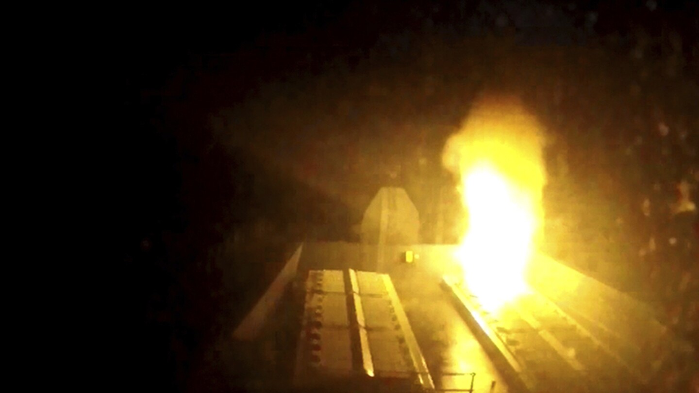 Featured image for "Royal Navy Ship Thwarts Yemeni Drone Attacks in Red Sea"