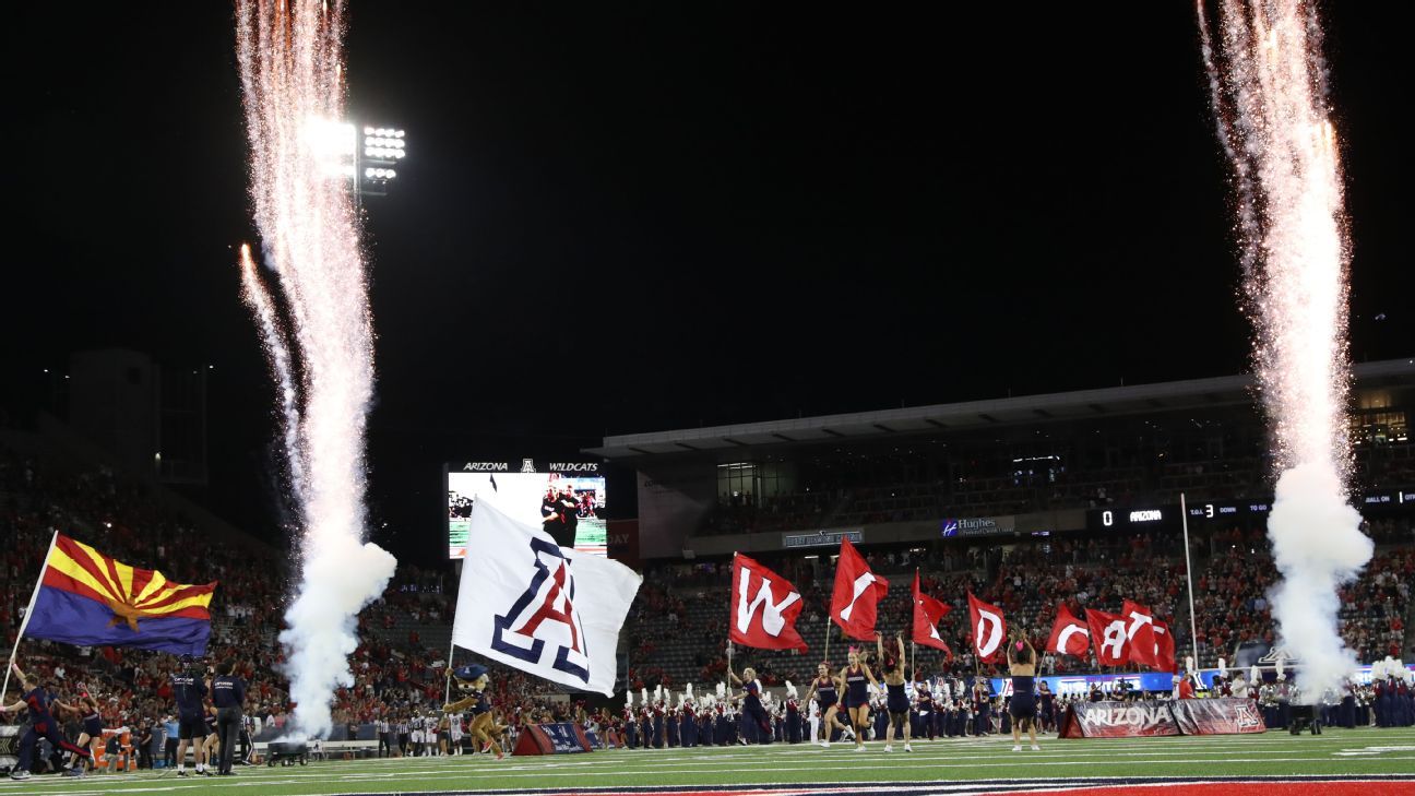 Featured image for Local QB Demond Williams Jr. chooses Arizona, boosts Wildcats' 2024 prospects