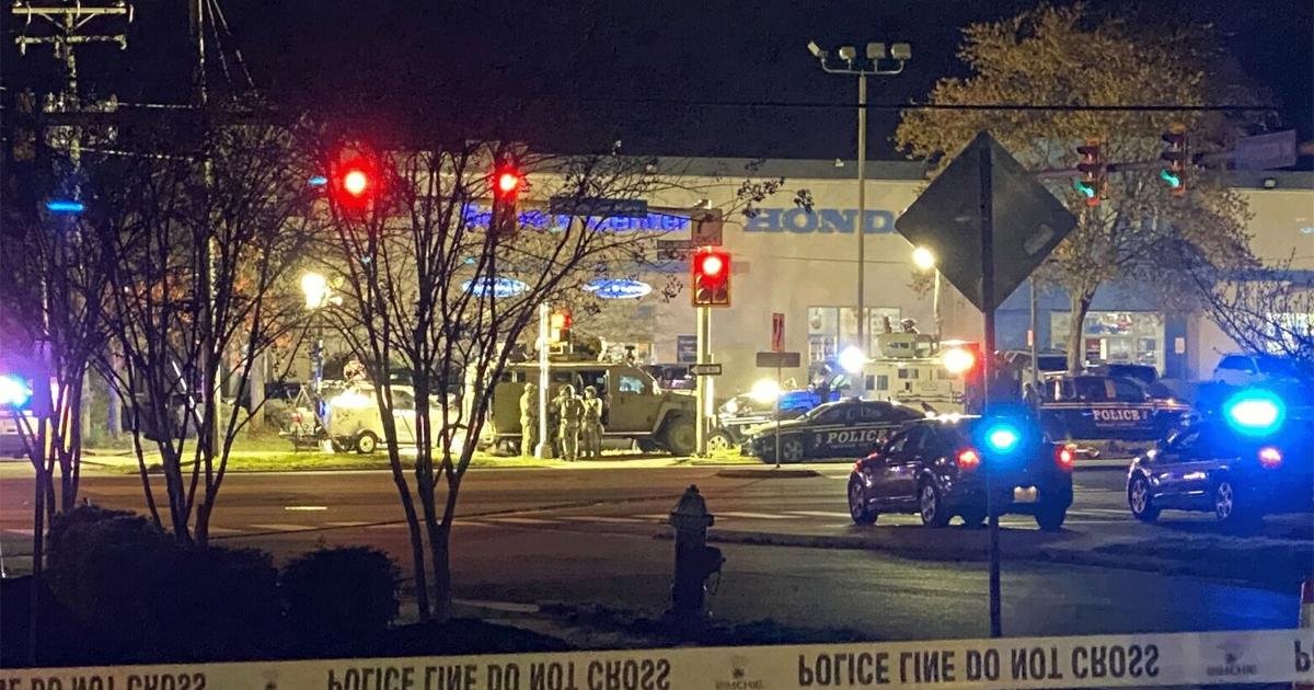 Featured image for Armed woman's 36-hour standoff with police on Virginia's Route 1.