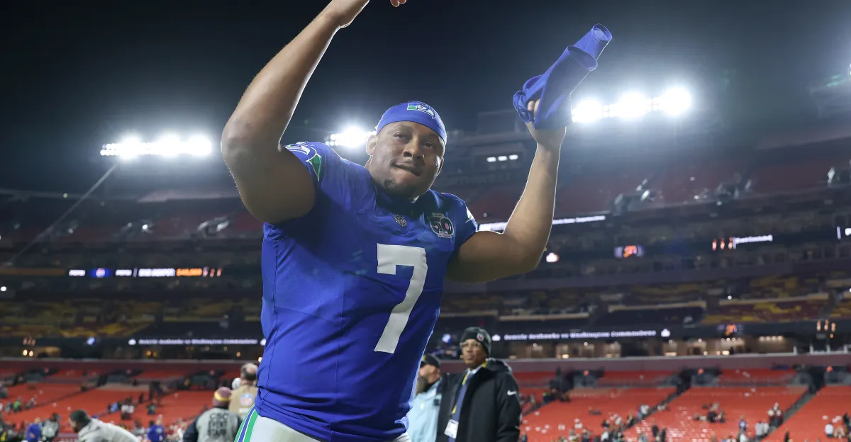 Featured image for Seahawks and Cardinals Clash in Key Week 10 Matchup