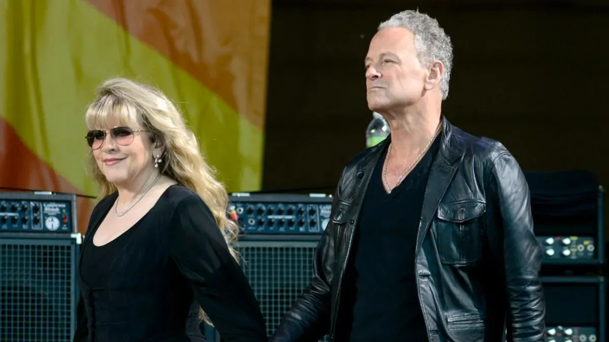 Featured image for Stevie Nicks and Lindsey Buckingham Reconcile and Reconnect
