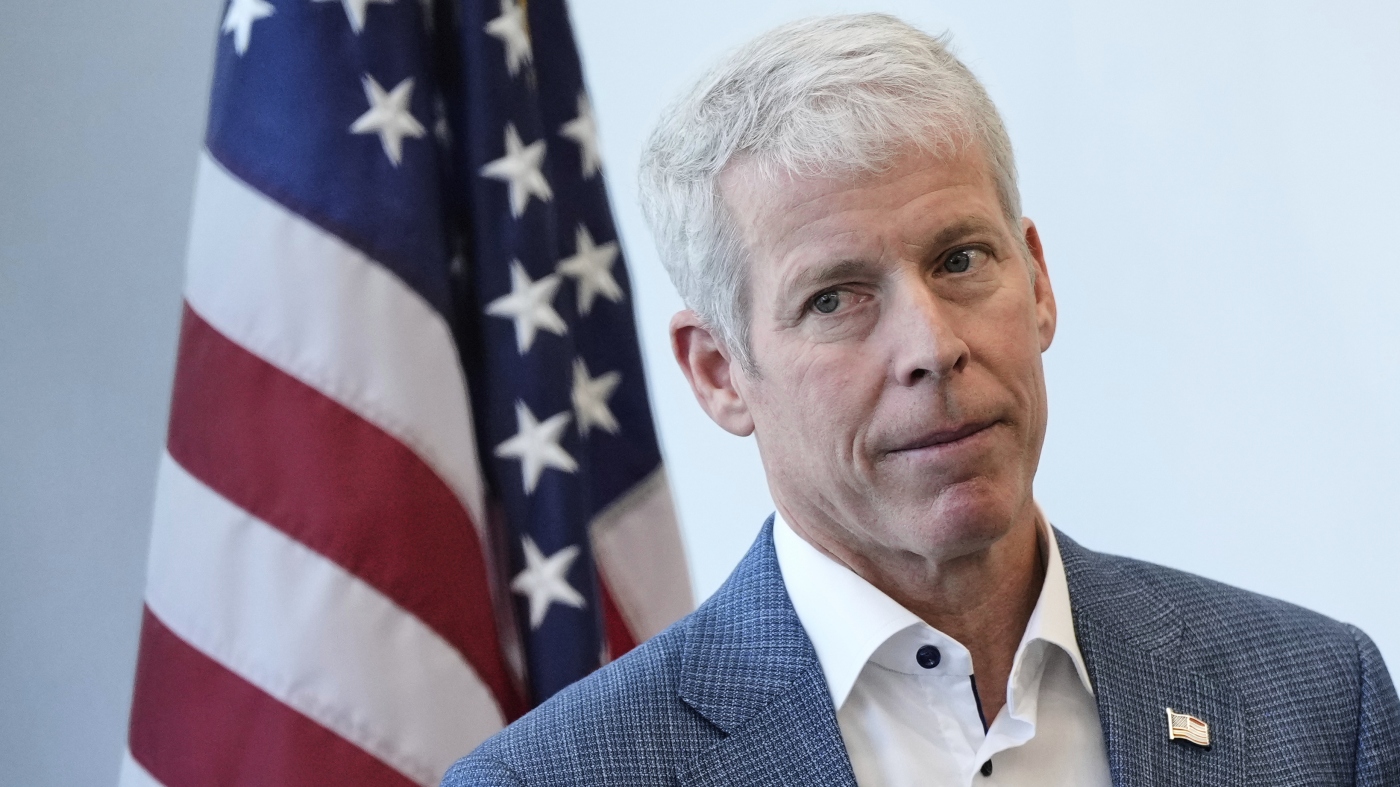 Featured image for Energy Department Cuts $7.5 Billion in Clean Energy Funding, Primarily in Blue States