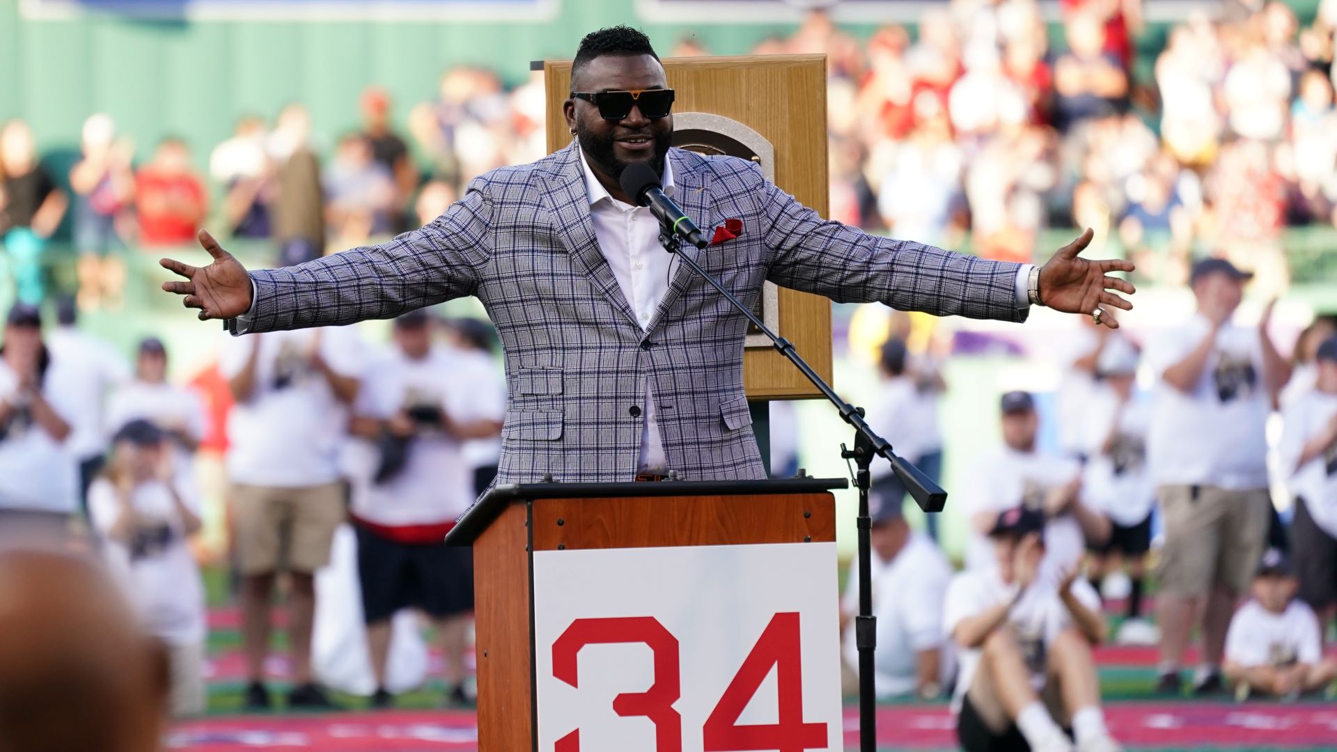 Featured image for David Ortiz Pranks Derek Jeter with Red Sox Jersey Gift.