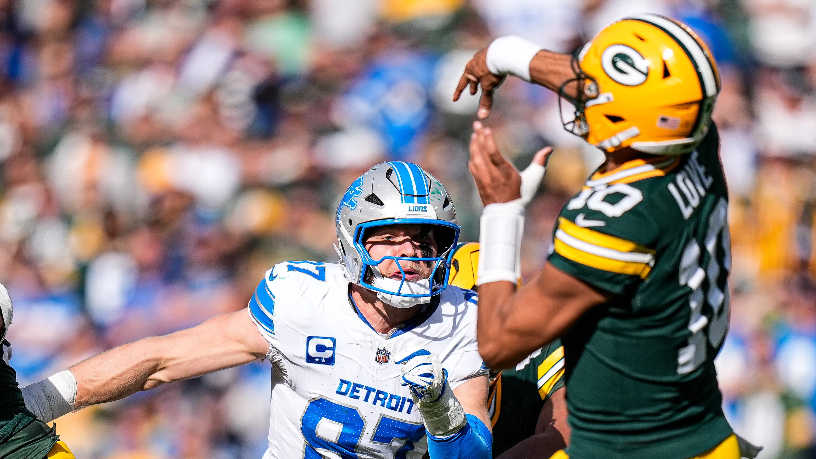Featured image for Packers Dominate Lions in Week 1 with Strong Performance from Parsons and Love