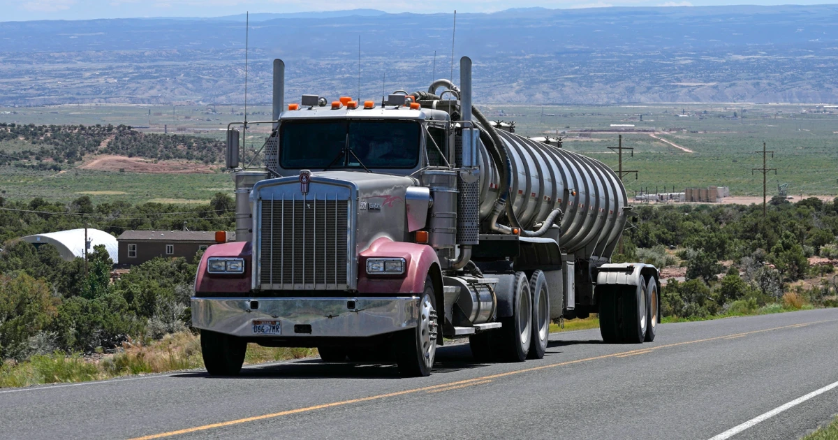 Featured image for Trump administration threatens funding cuts over trucker English language enforcement