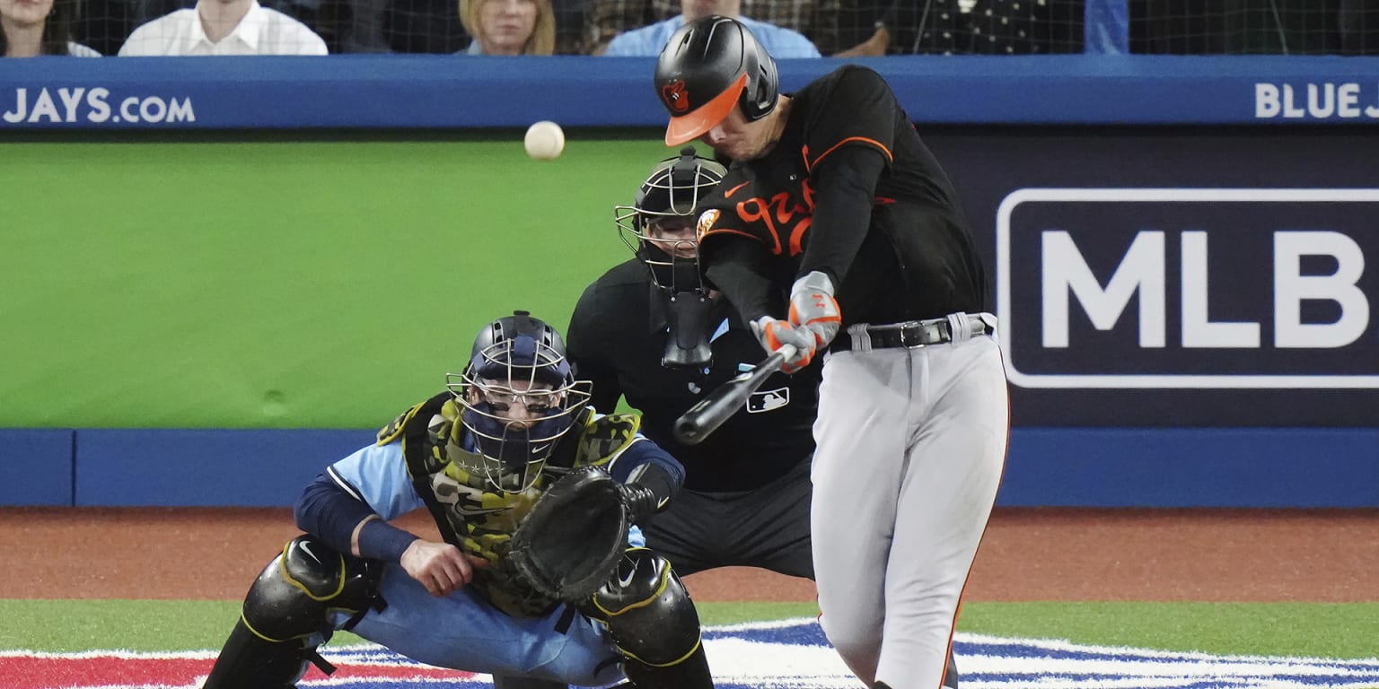 Featured image for "Orioles' Mountcastle homers in win over Blue Jays"