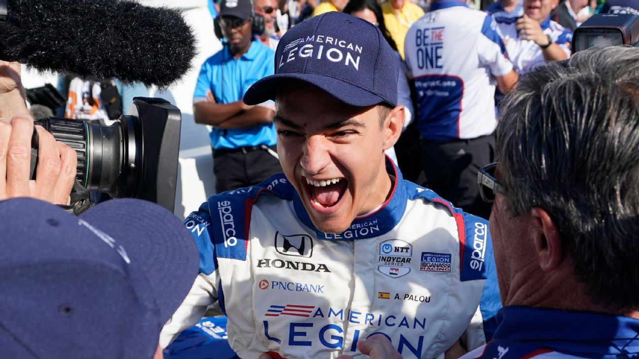 Featured image for Alex Palou sets record to claim pole position for 107th Indy 500.