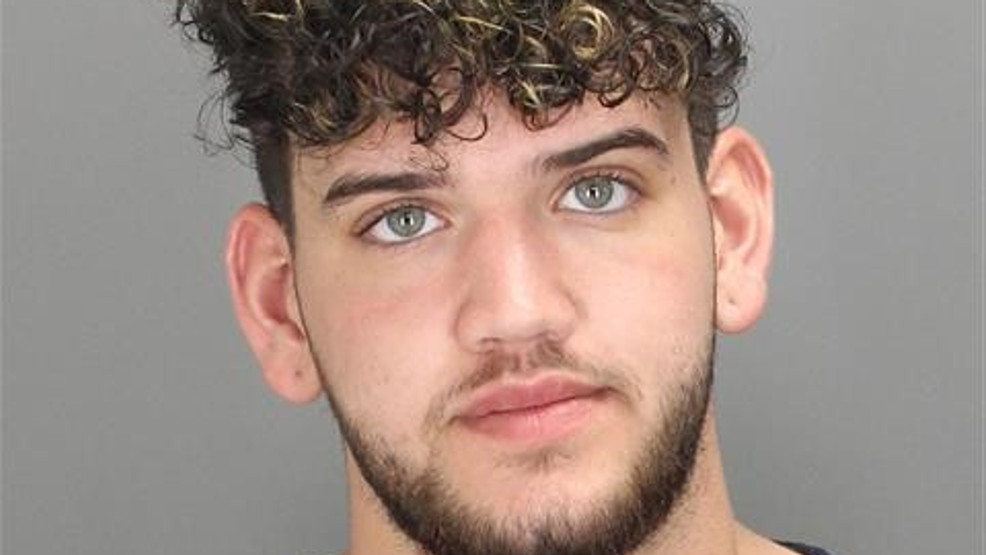 Featured image for Impersonator arrested after attempting to pull over real cop.