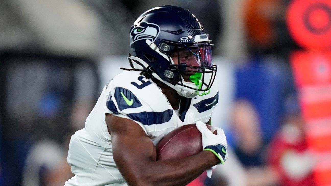 Featured image for Seahawks' Kenneth Walker III Doubtful, Lucas Likely to Return for Matchup Against Cowboys