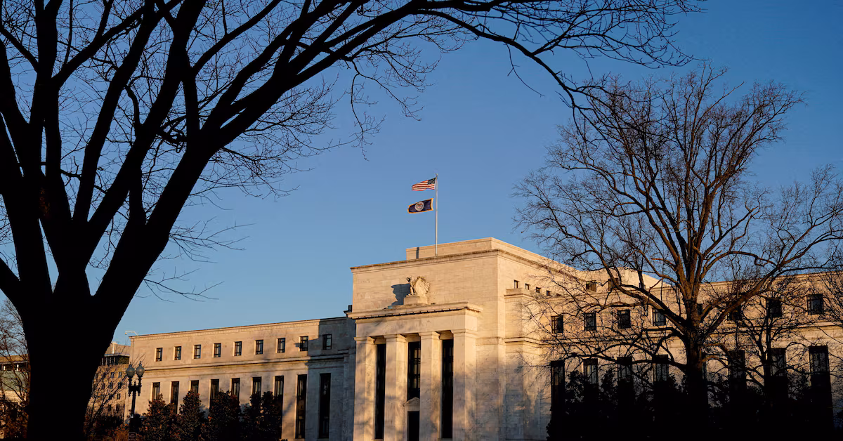 Featured image for Fed's Bostic Urges Inflation Reduction to 2%