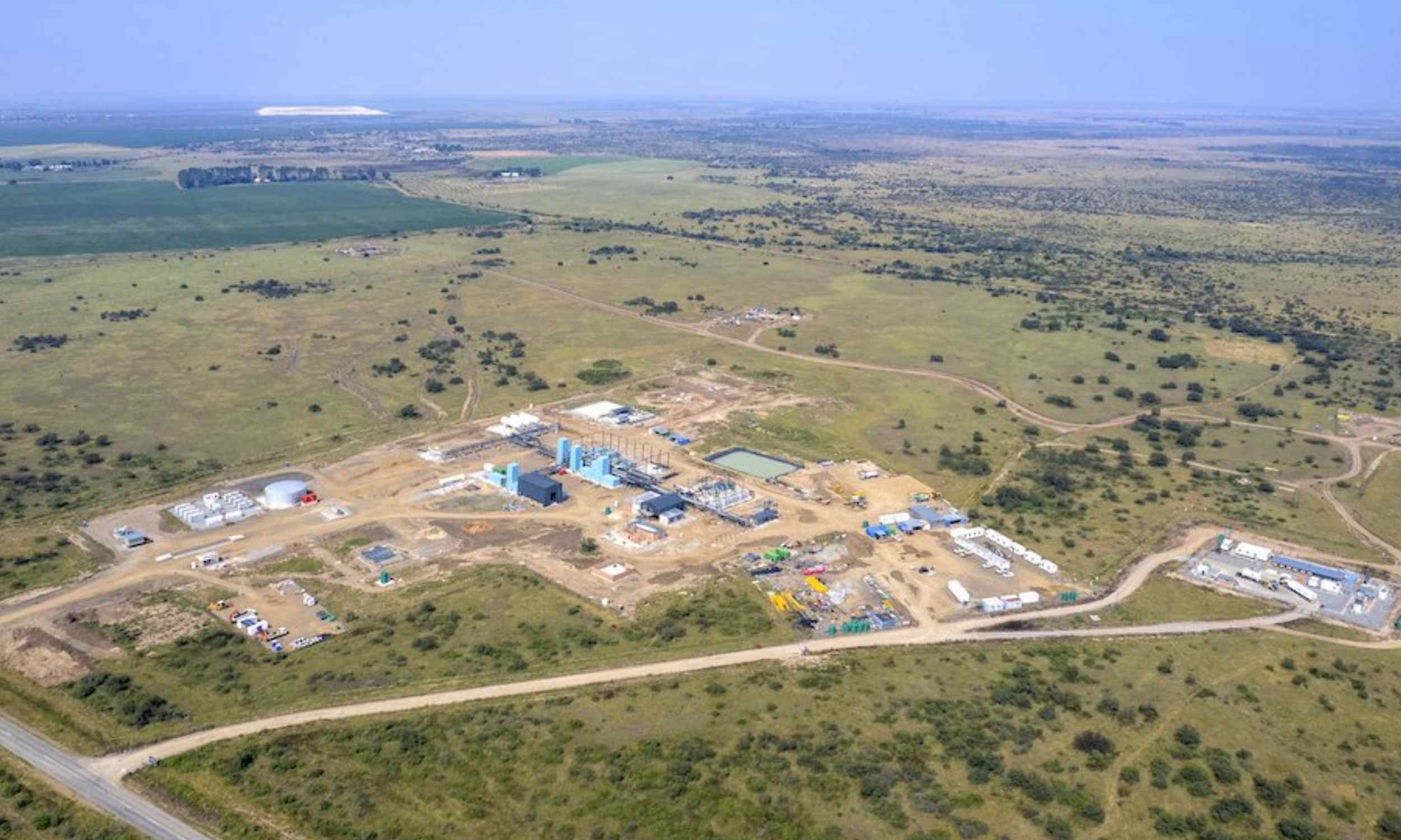 Featured image for Scientists Discover 3-Billion-Year-Old Trapped Gas