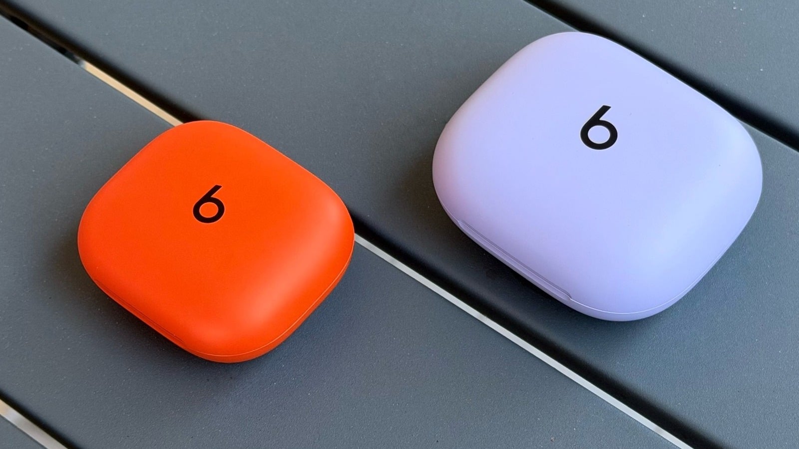 Featured image for Powerbeats Fit vs. Powerbeats Pro 2: Which Earbud to Choose?