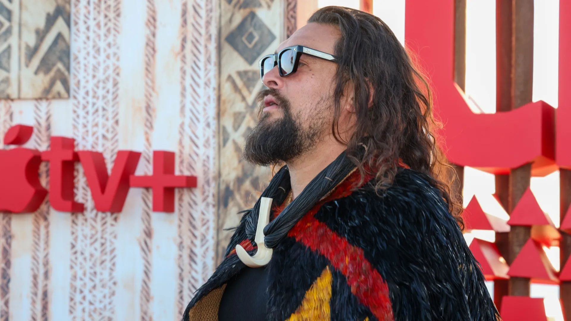 Featured image for Jason Momoa Debuts 'Chief of War' in Hawaii Amid Star-Studded Red Carpet