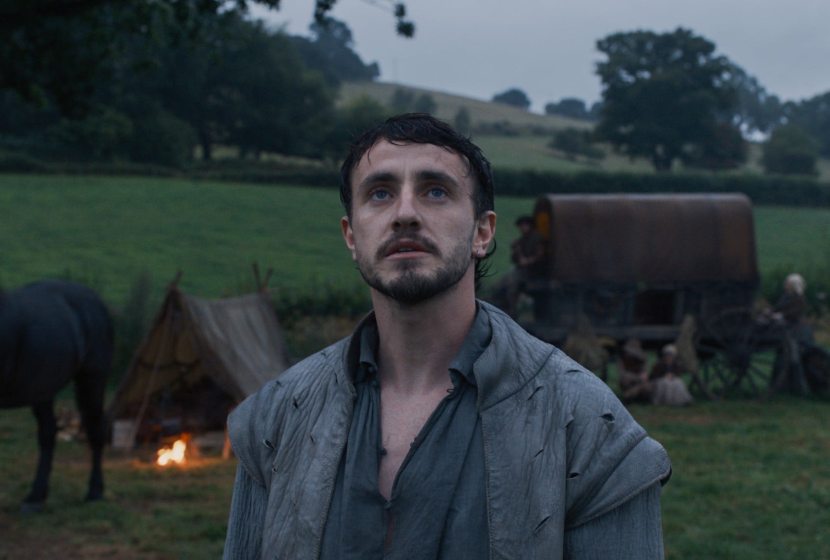 Featured image for ‘Hamnet’ Explores Love and Loss Through Emotional Depth