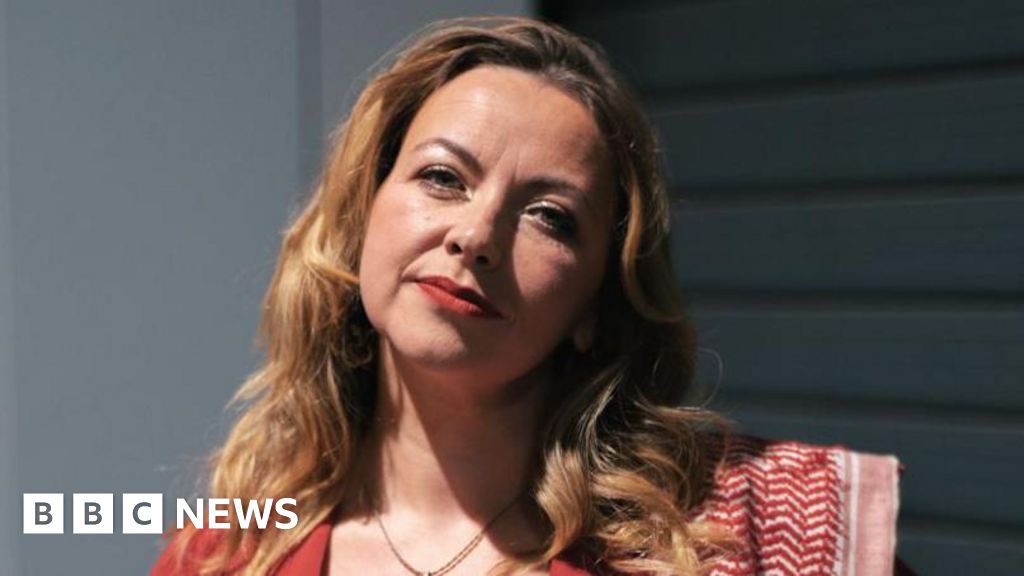 Featured image for Charlotte Church credits father for saving her life